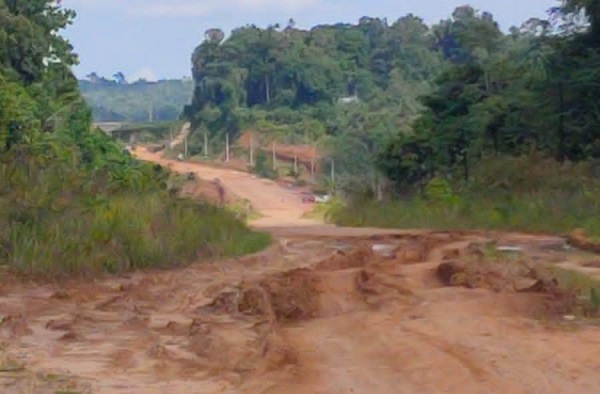 jalan rusak